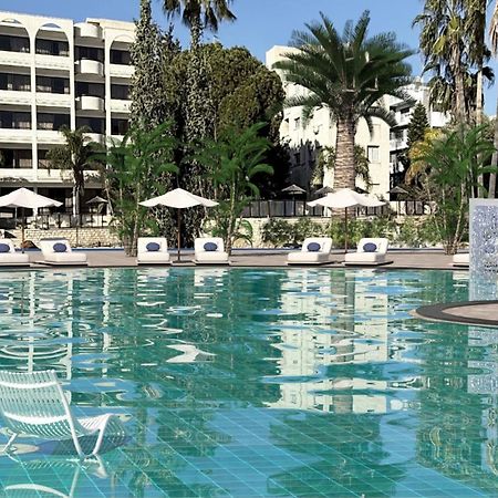 Atlantica Oasis Hotel ลิมาซอล ภายนอก รูปภาพ