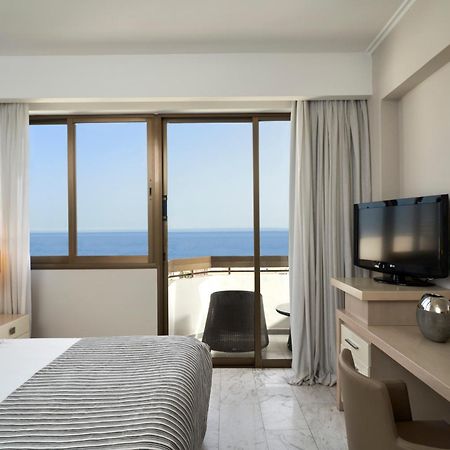 Atlantica Oasis Hotel ลิมาซอล ภายนอก รูปภาพ
