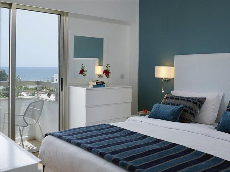 Atlantica Oasis Hotel ลิมาซอล ภายนอก รูปภาพ