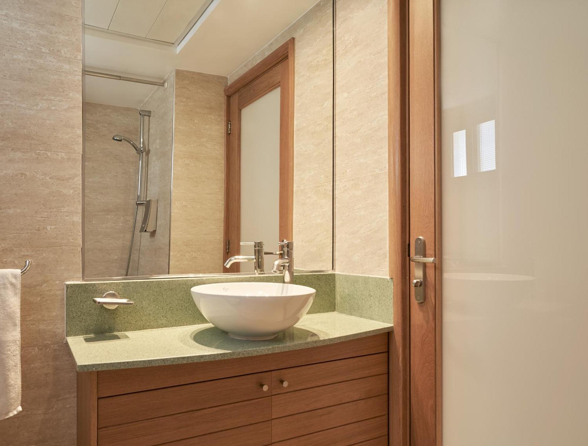 Atlantica Oasis Hotel ลิมาซอล ภายนอก รูปภาพ